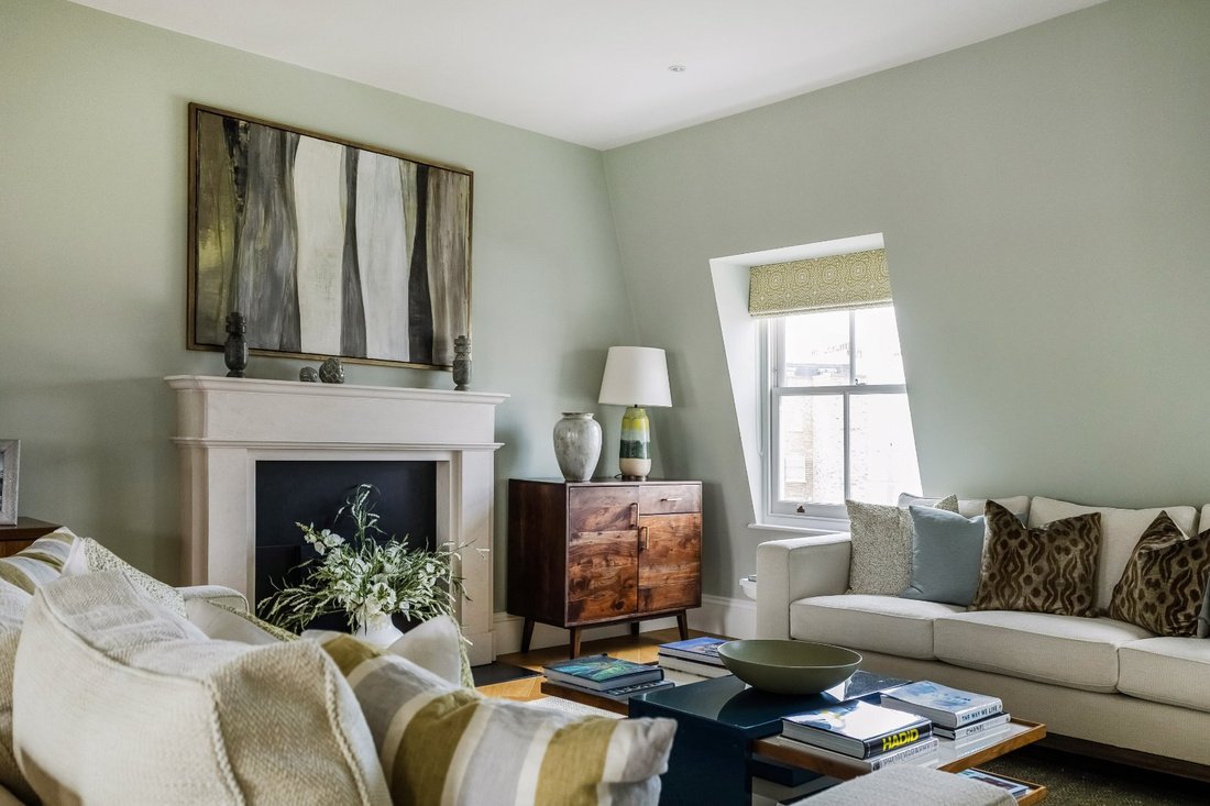 Apartment in Belgravia, Westminster, England 2 - 16720009
