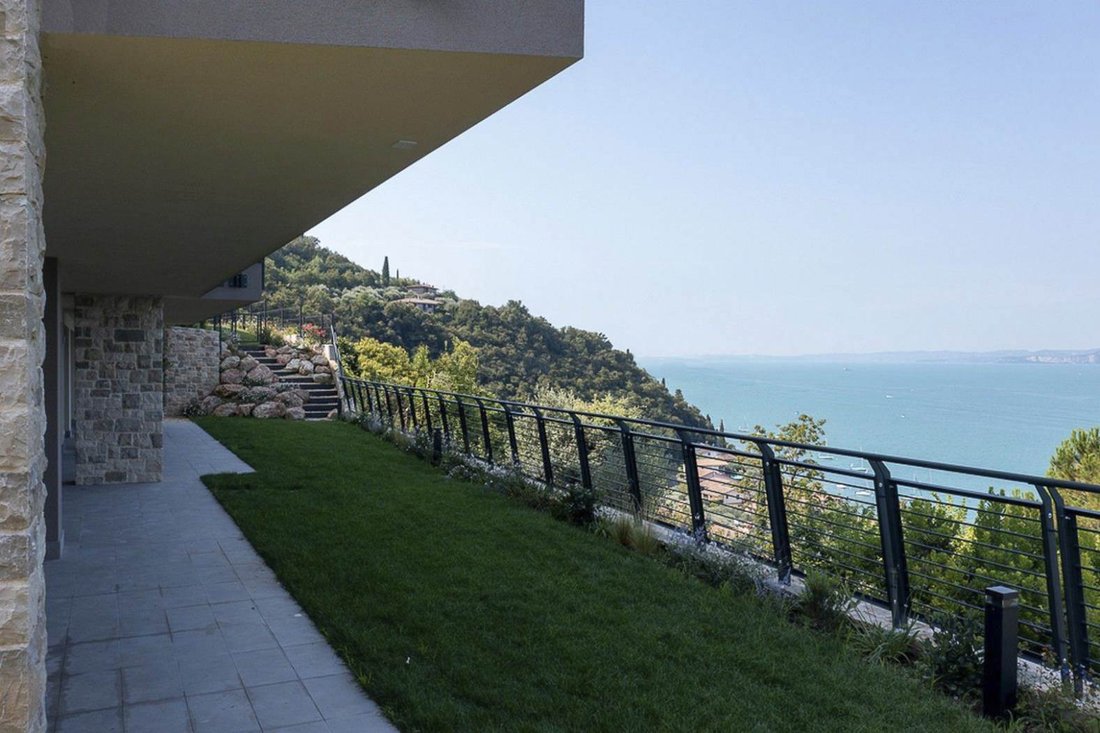 Apartment in Torri del Benaco, Veneto, Italy 4 - 16723170