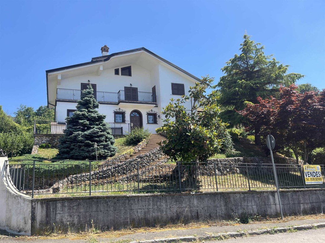 Villa in Pavullo Nel Frignano, Emilia-Romagna, Italy 5 - 16723917