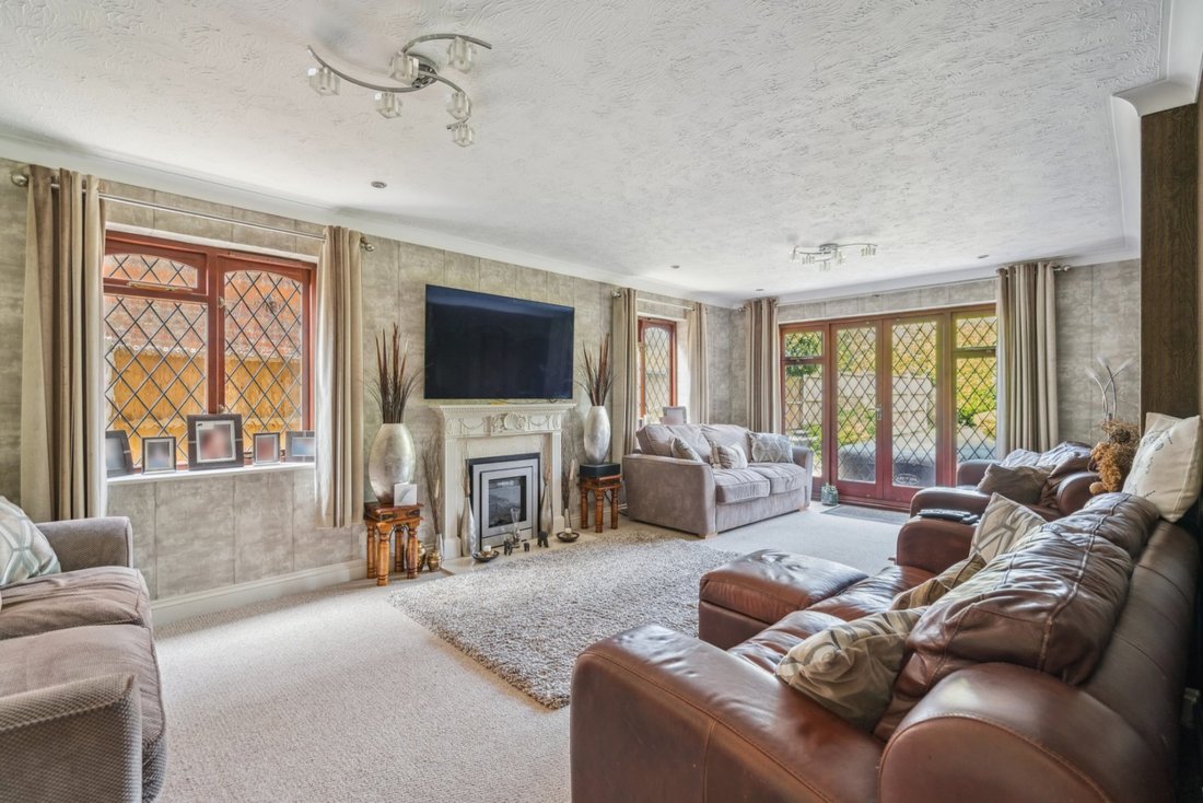 House in Chalfont Saint Peter, England 5 - 16720724