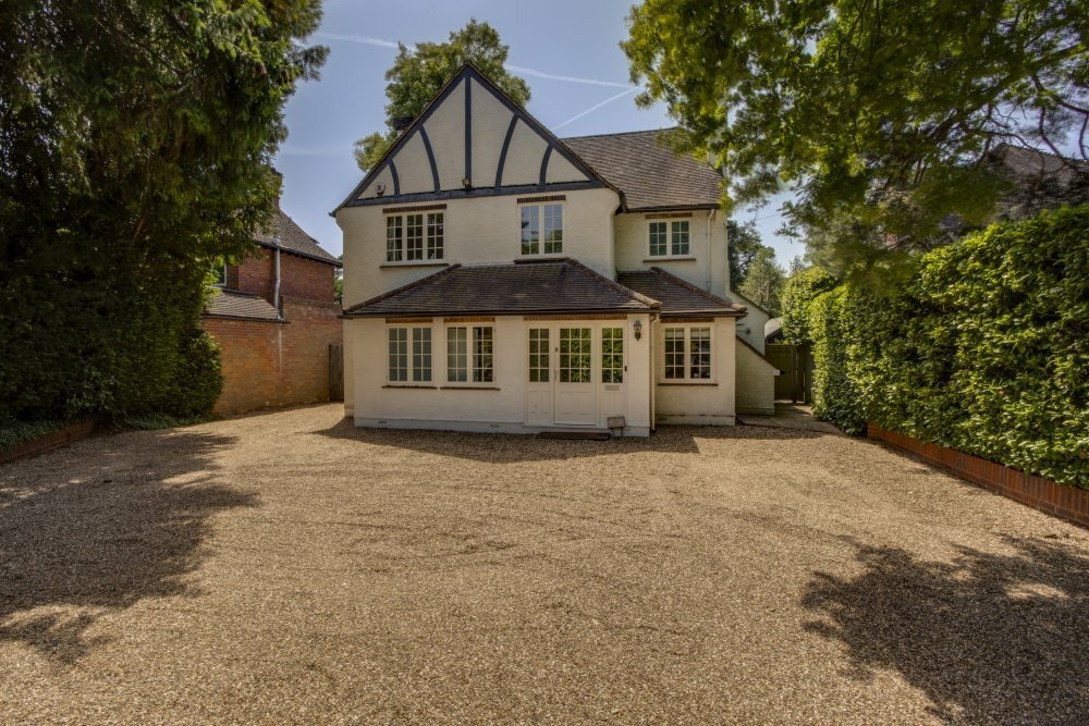 House in Tatling End, Gerrards Cross, England 1 - 16720662