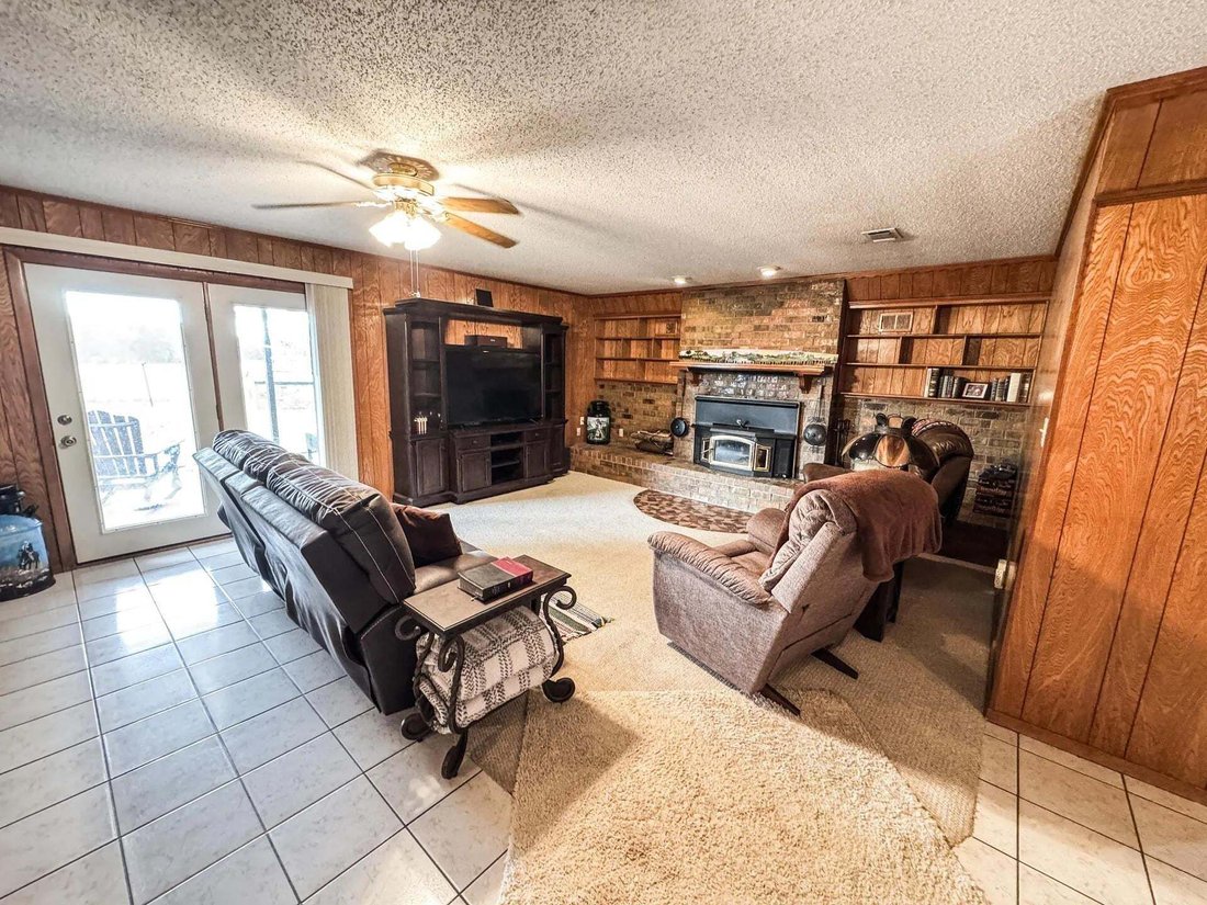House in Daingerfield, Texas, United States 5 - 16725030