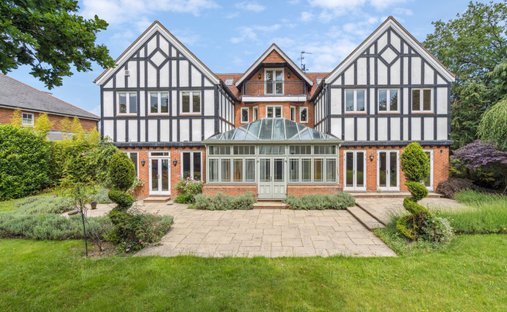 House in Gerrards Cross, England, United Kingdom 1