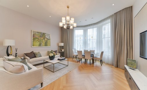 Apartment in South Kensington, Kensington And Chelsea, England 1