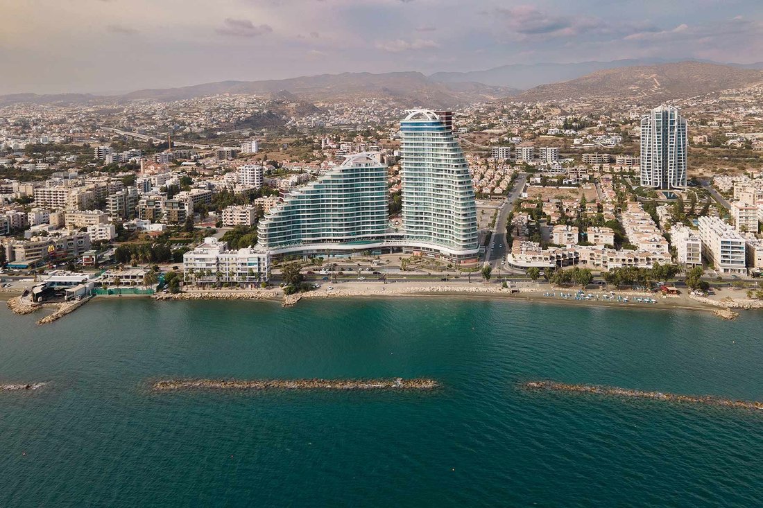 Apartment in Germasogeia, Limassol, Cyprus 2 - 16725642