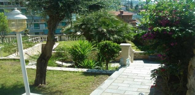 Villa in Bussana Vecchia, Sanremo, Liguria 2 - 16722833