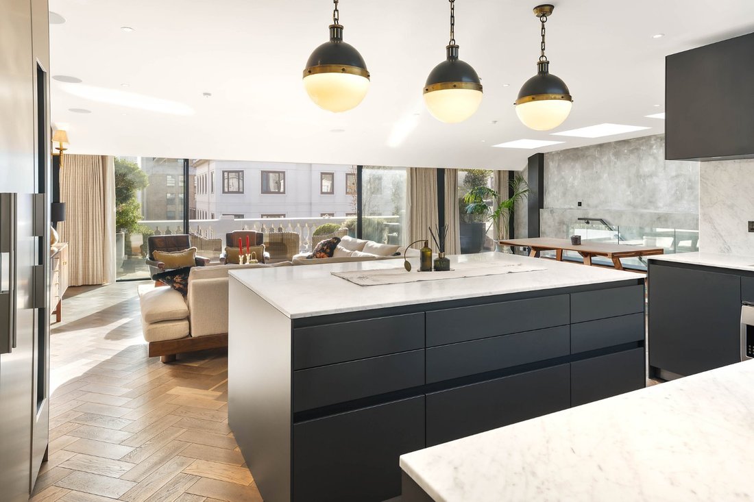 Apartment in Charing Cross, Westminster, England 5 - 16719970