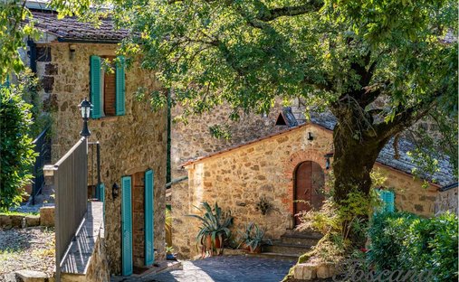 Finca en Montieri, Toscana, Italia 1