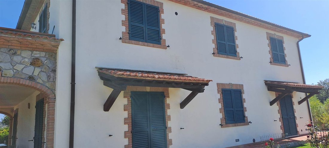 Estate in Scansano, Tuscany, Italy 1 - 16724422