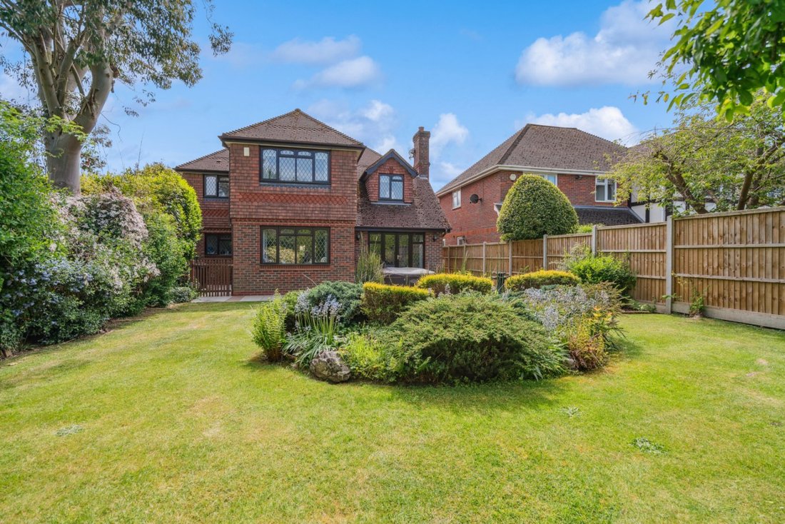 House in Chalfont Saint Peter, England 1 - 16720724