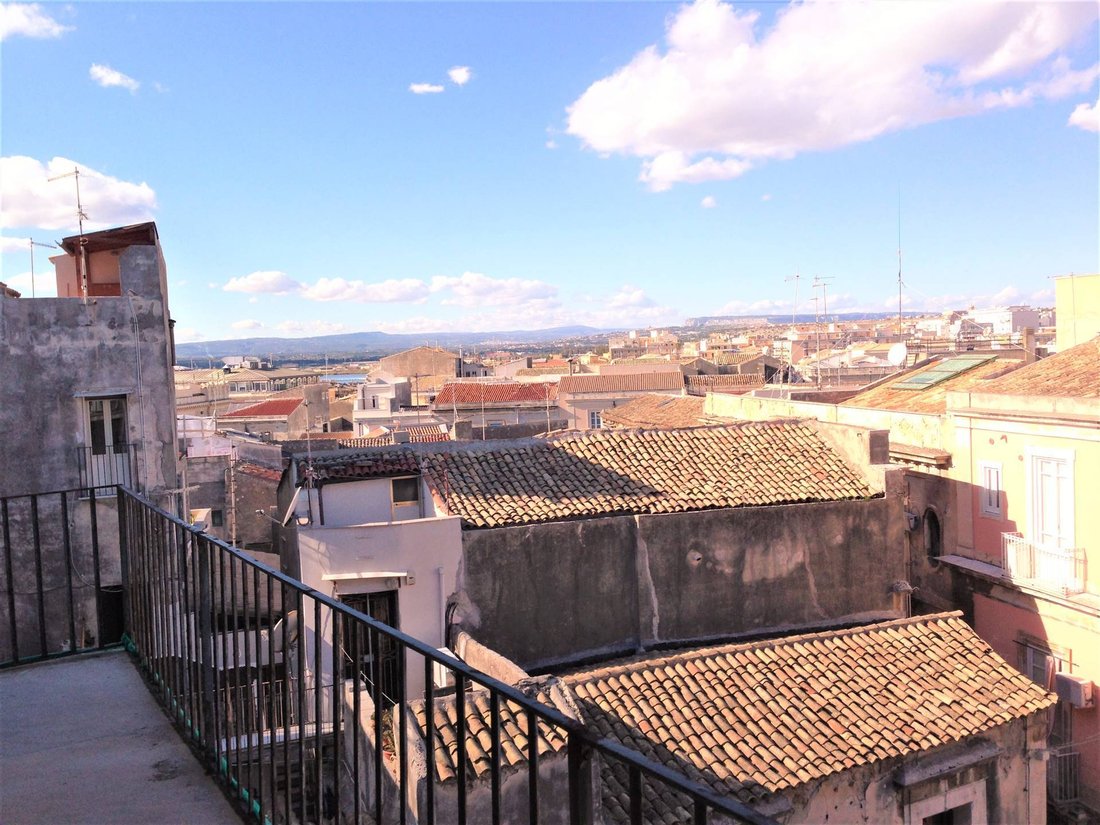 Apartment in Ortigia, Sicily, Italy 3 - 16721821