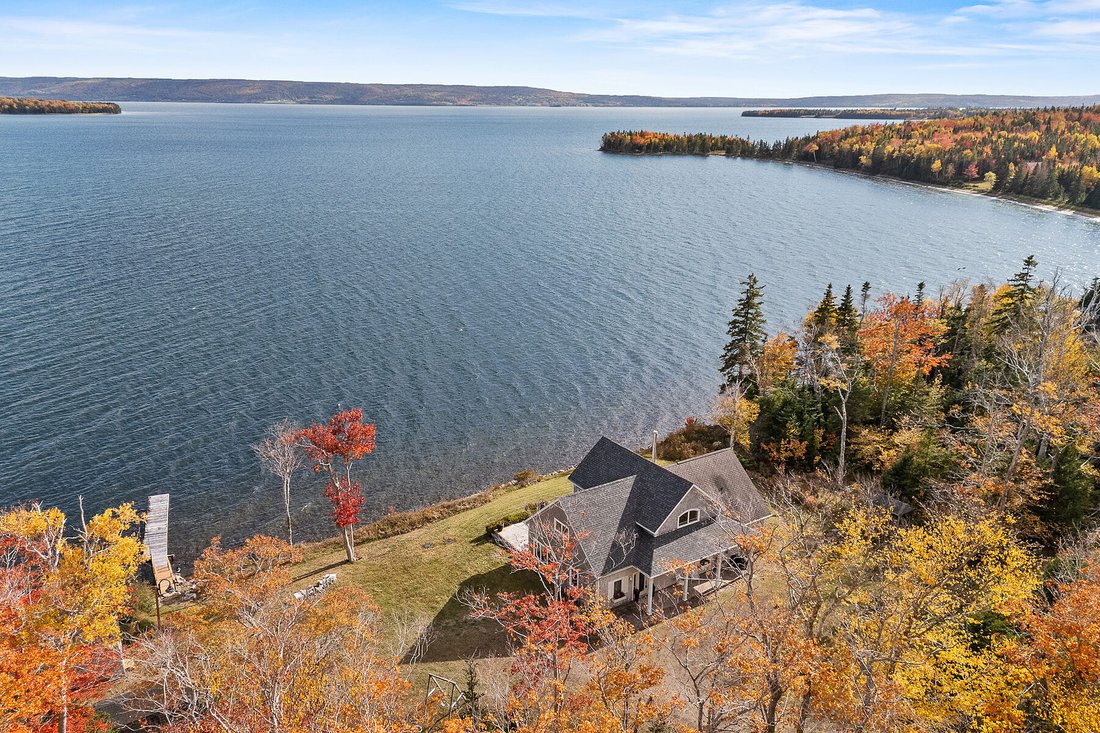 House in River Denys, Nova Scotia, Canada 4 - 16725189