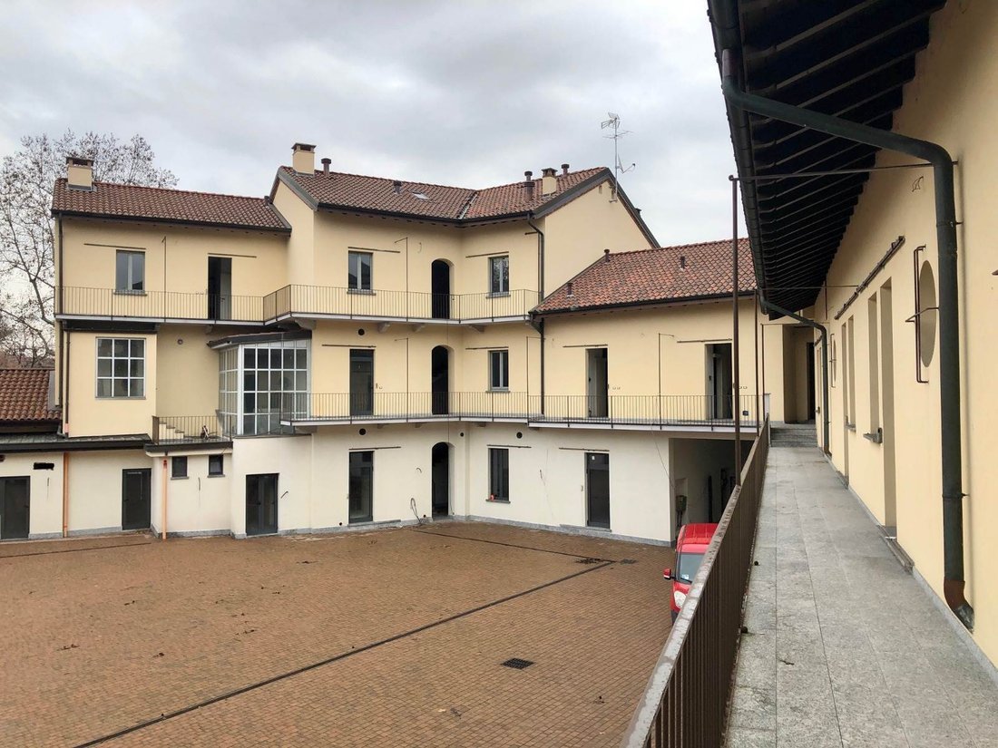 Cazzaniga, Monza, Lombardy 5 - 16722322