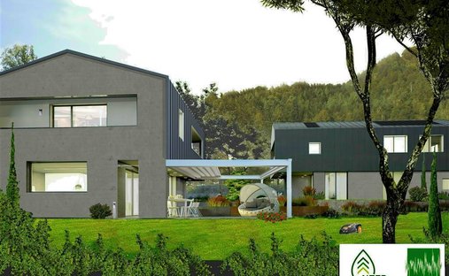Villa in Clusone, Lombardy, Italy 1