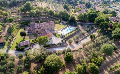 Millennial Castle In The Hills Of Arezzo