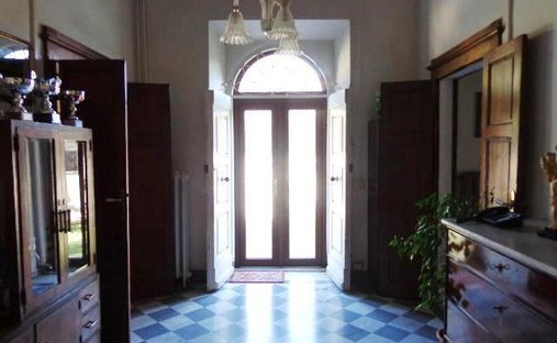 Villa in Montenero, Livorno, Tuscany 1