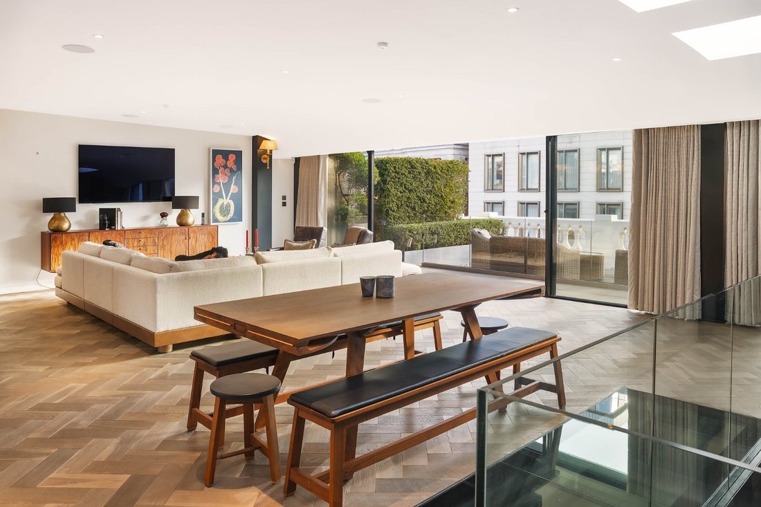 Apartment in Charing Cross, Westminster, England 4 - 16719970