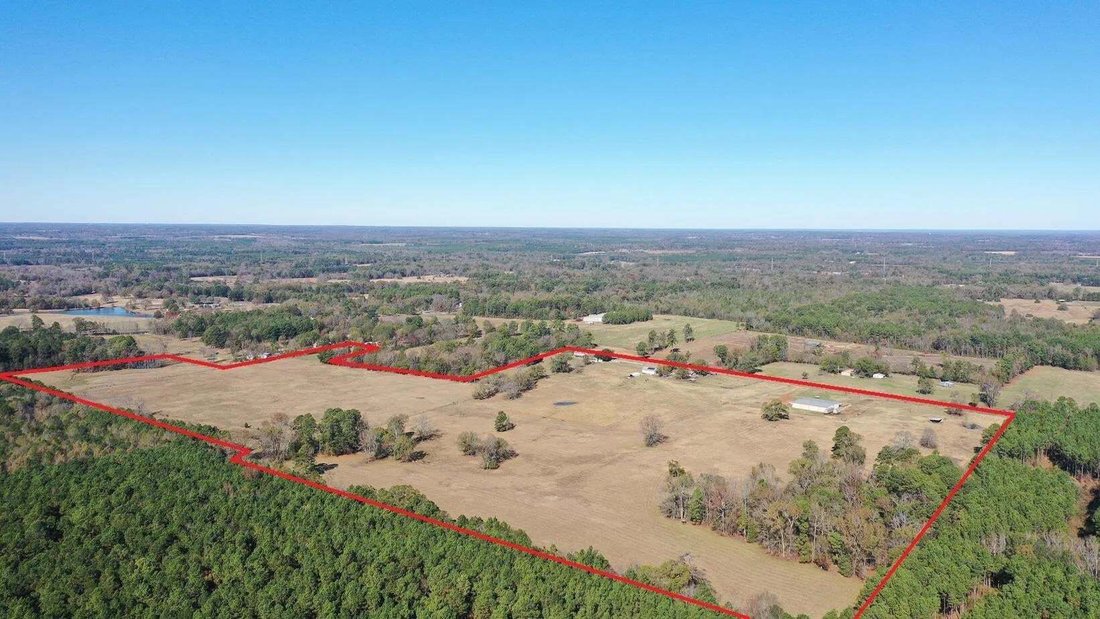 House in Daingerfield, Texas, United States 2 - 16725030