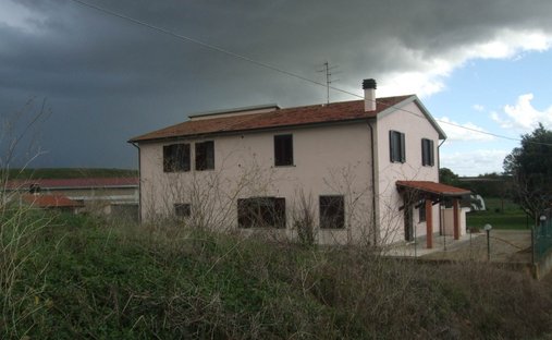 Casa di campagna a Magliano in Toscana, Toscana, Italia 1
