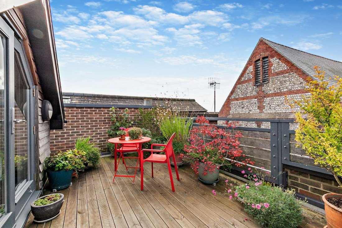 House in Lewes, England 2 - 16720874