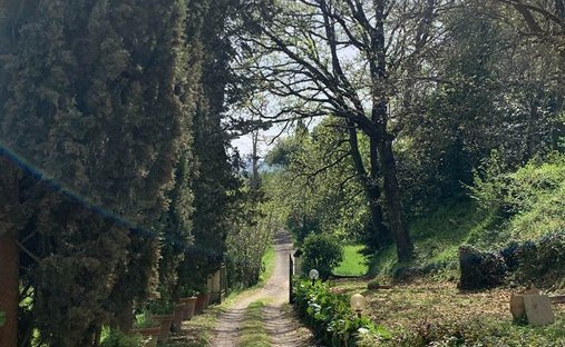 Millennial Castle In The Hills Of Arezzo
