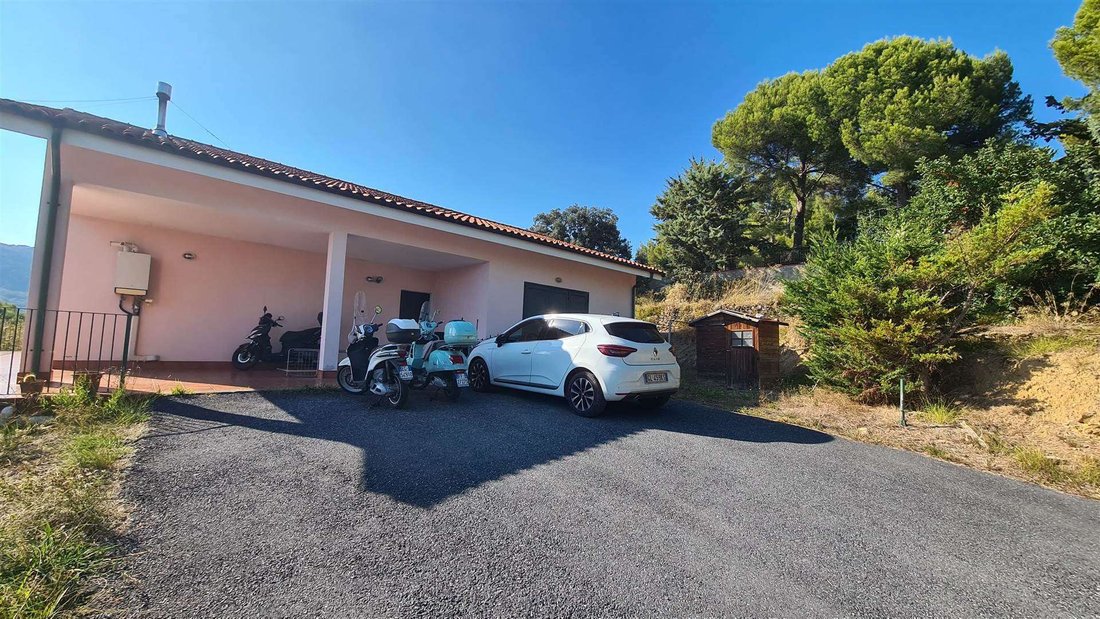 House in Laigueglia, Liguria, Italy 4 - 16722152
