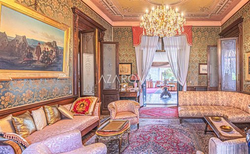 Castle for Sale in Lesa, Piedmont, Italy