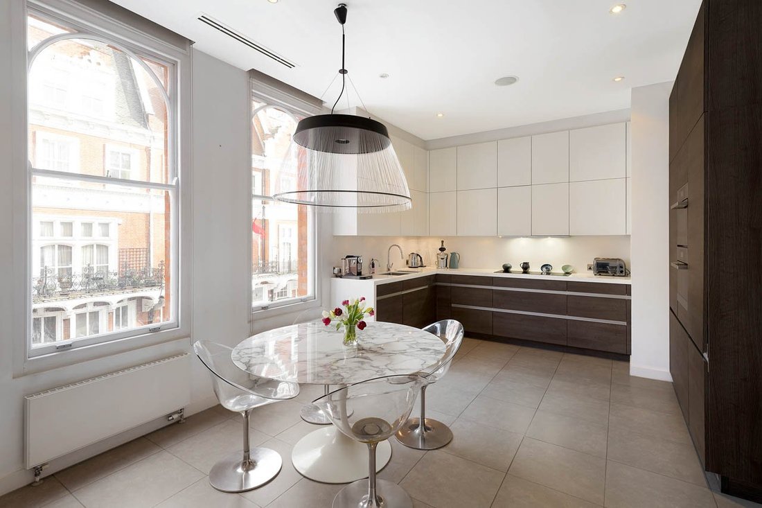 Apartment in Campden Hill, Kensington And Chelsea, England 3 - 16720577