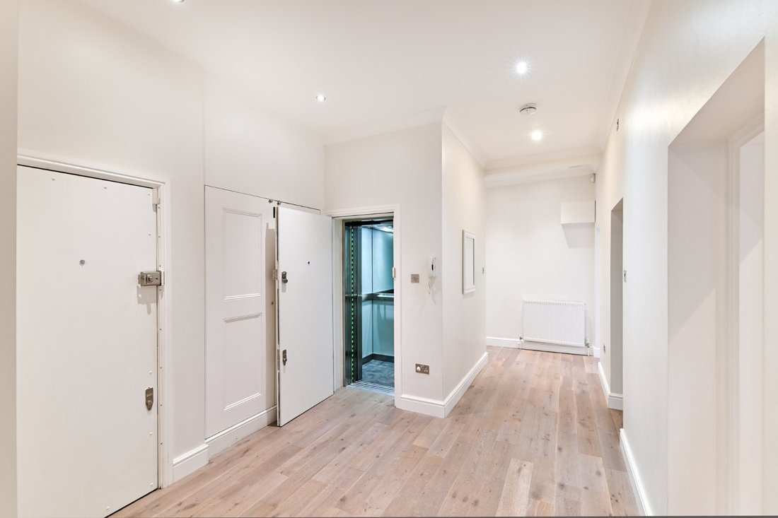 Apartment in Brompton, Kensington And Chelsea, England 2 - 16720590