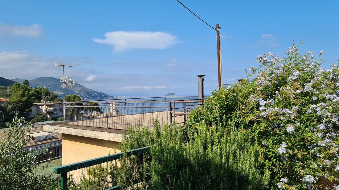 Villa in Laigueglia, Liguria, Italy 4 - 16722436