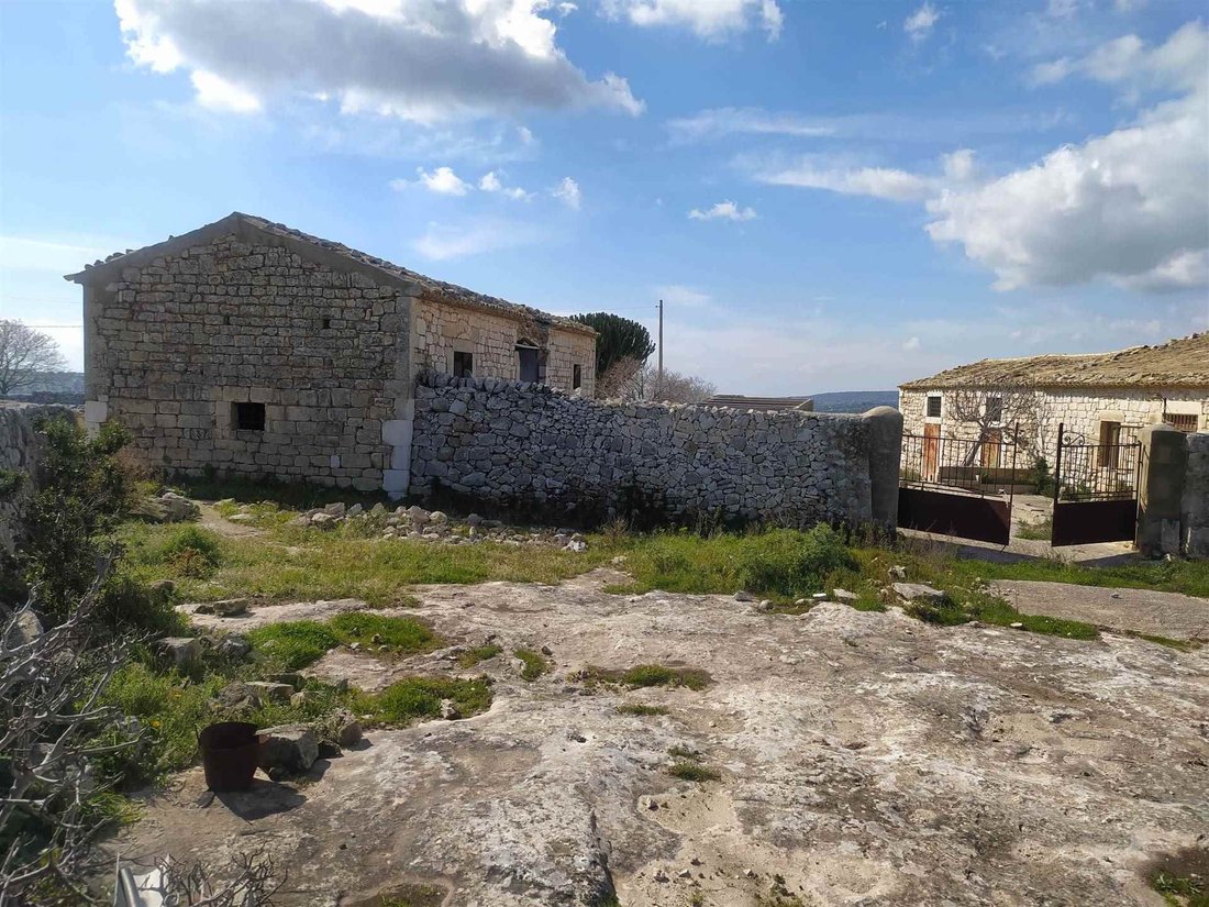 Campagna Sciclitana, Scicli, Sicily 4 - 16723303