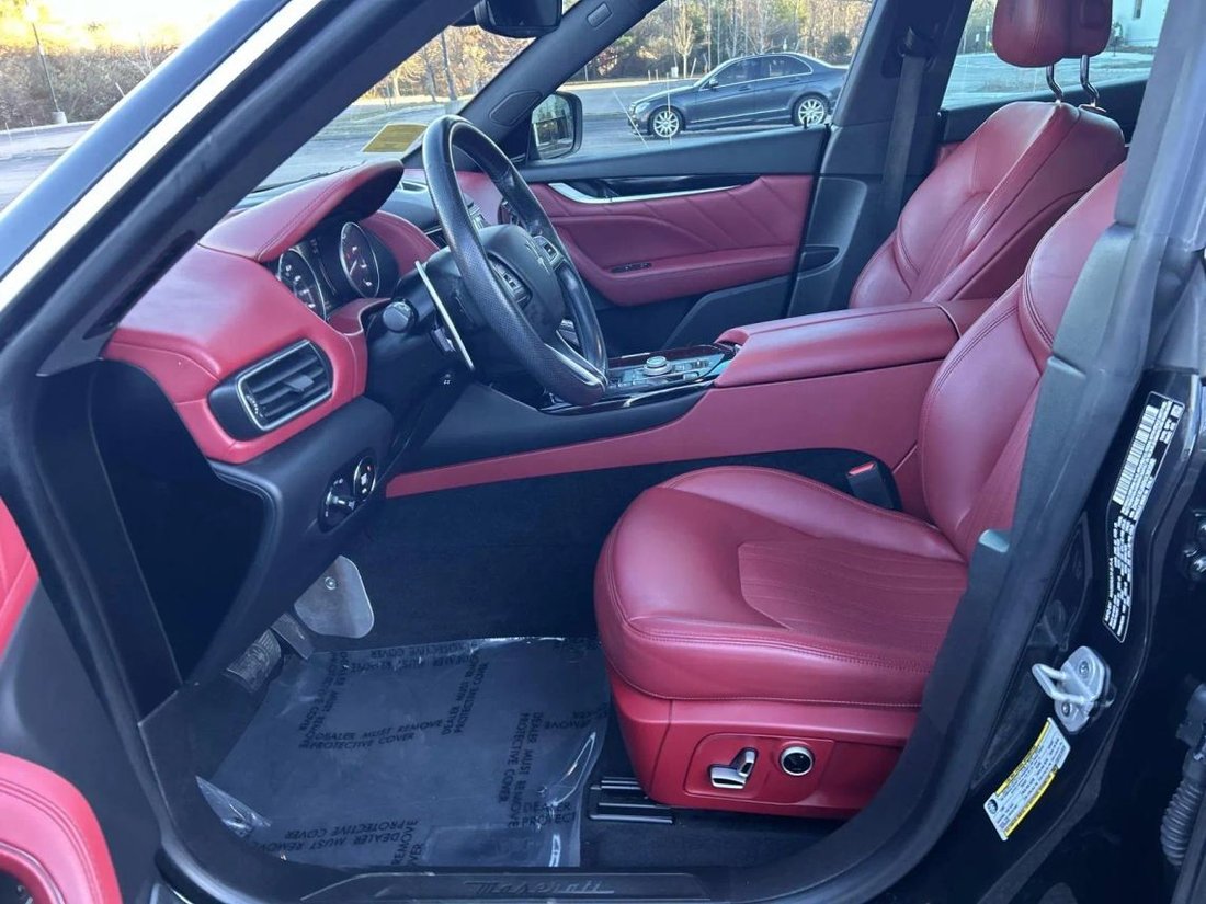Suv in Canton, MA, United States 5 - 16726931