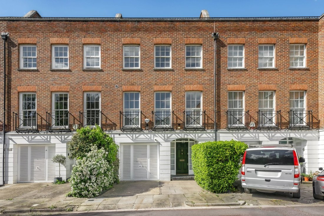 House in Holland Park, Kensington And Chelsea, England 1 - 16720419