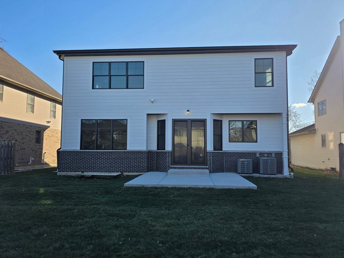 House in Addison, Illinois, United States 5 - 16725748