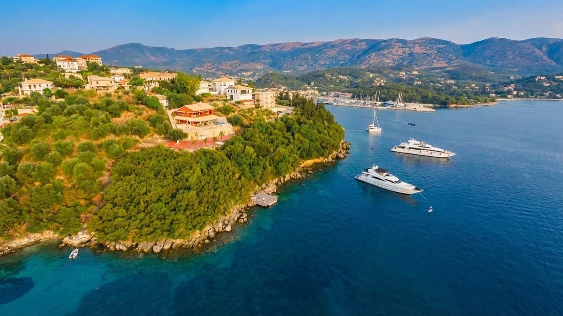 Villa in Corfu, Peloponnese, Western Greece and the Ionian, Greece 2 - 14323208