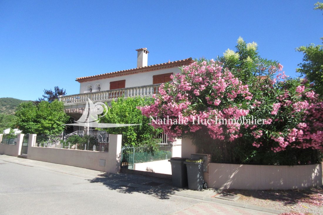 Villa in Nord, Prades, France 1 - 16728307