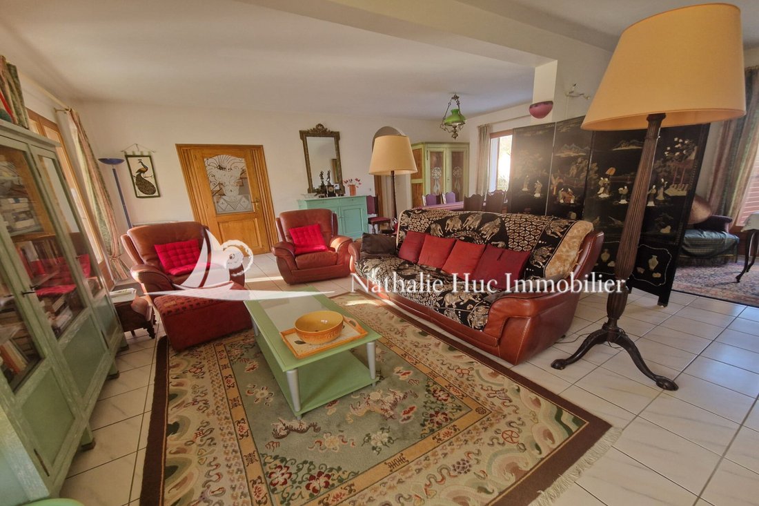Villa in Nord, Prades, France 3 - 16728307