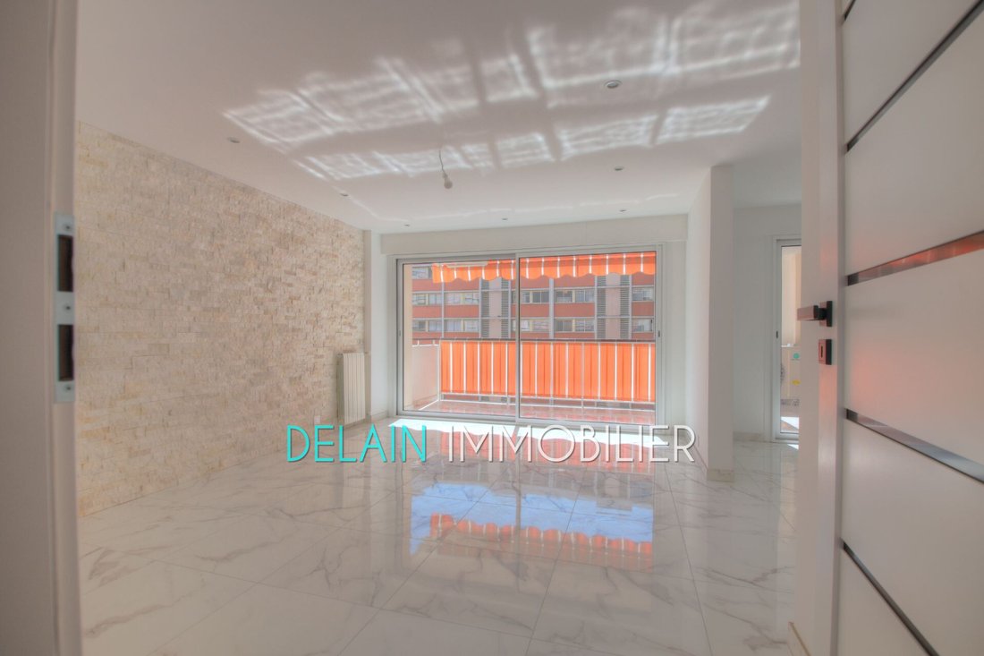 Apartment in Cros de Cagnes-Les Vespins, Cagnes-sur-Mer, France 2 - 14256488