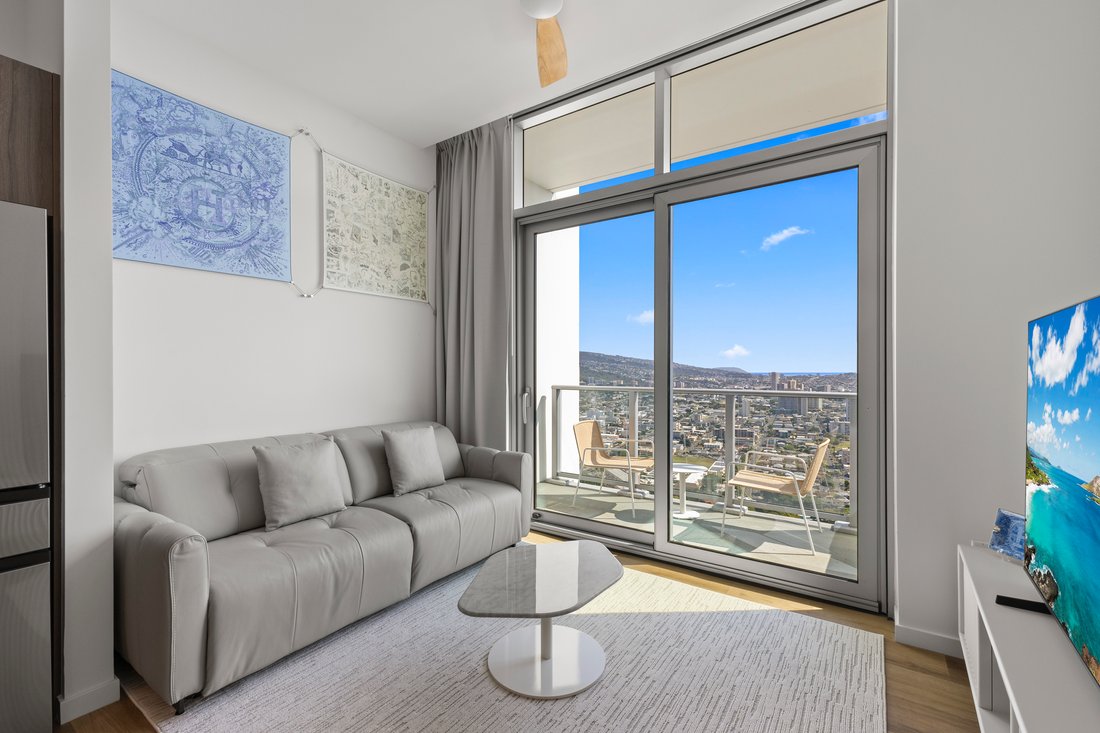 Condo in Honolulu, Hawaii, United States 2 - 16728239