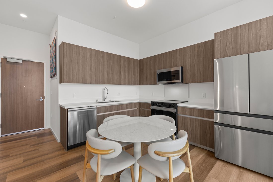 Condo in Honolulu, Hawaii, United States 5 - 16728239