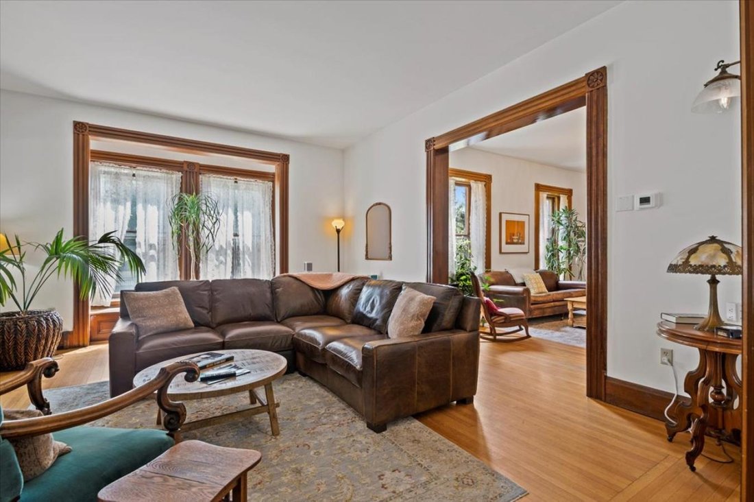 House in Saratoga Springs, New York, United States 5 - 16728344