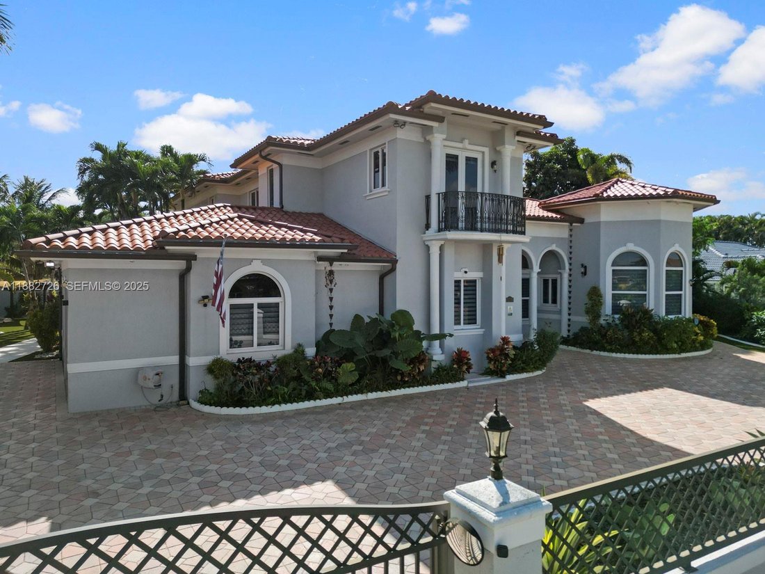 House in Miami, Florida, United States 3 - 16636088