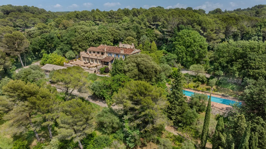Villa in Mougins, Provence-Alpes-Côte d'Azur, France 2 - 16728268