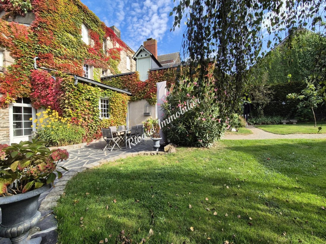 House in Le Lion-d'Angers, Pays de la Loire, France 1 - 16728136