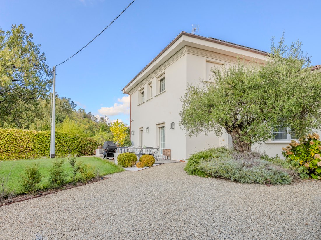 Villa in Colli Zone, Bologna, Emilia-Romagna 1 - 16728726