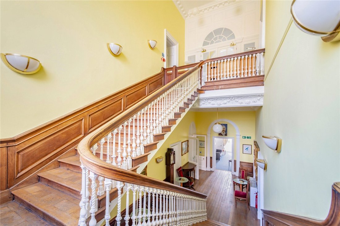 House in East Riding of Yorkshire, England 2 - 16729177
