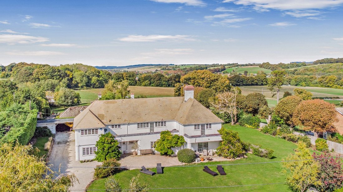 House in Lambourn, England 1 - 16729116