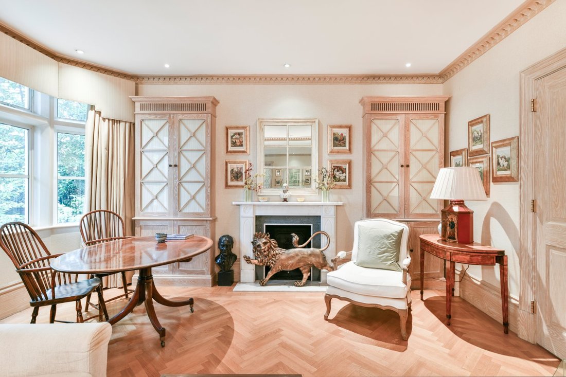 Apartment in South Kensington, Kensington And Chelsea, England 1 - 16729131