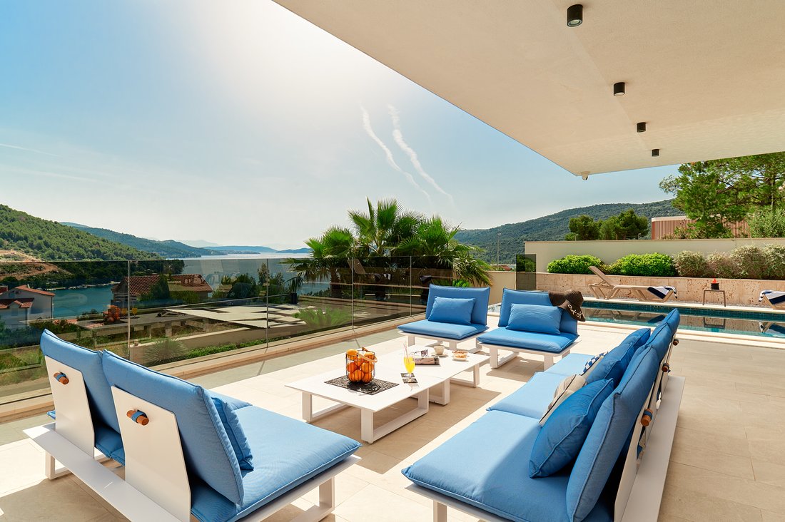 Villa in Trogir, Split-Dalmatia County, Croatia 4 - 16729239
