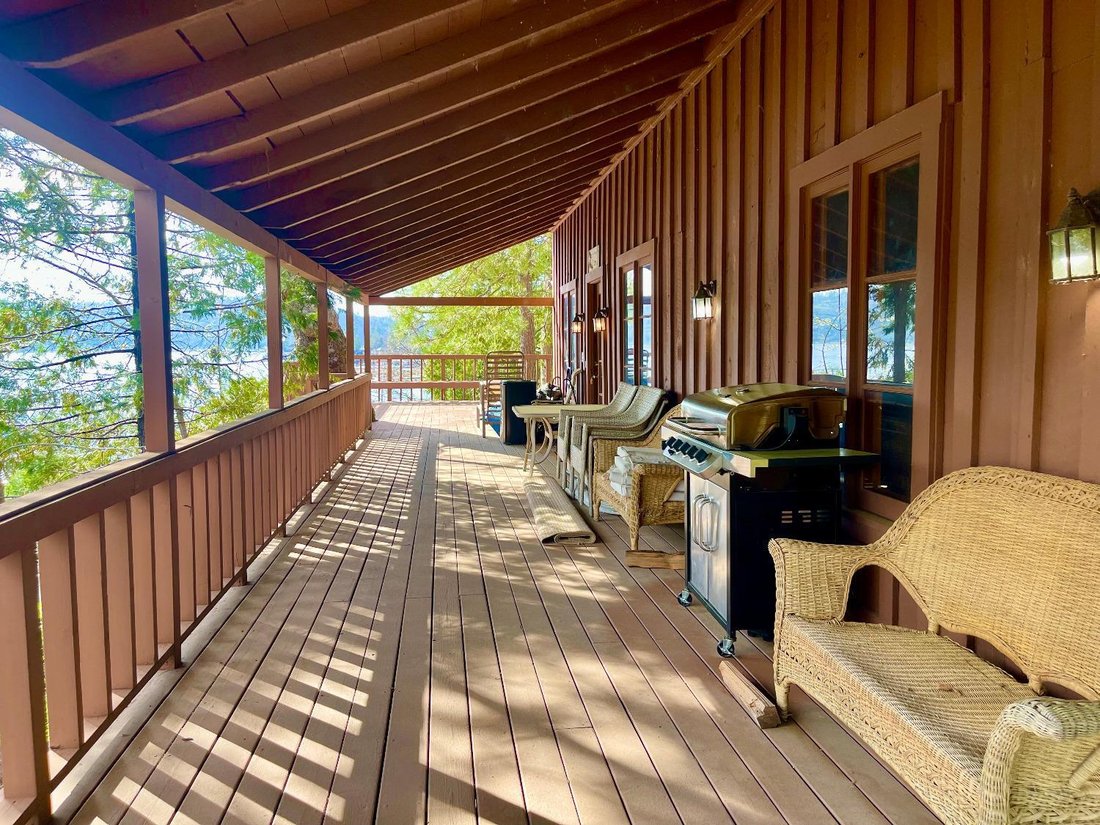 House in Bass Lake, California, United States 4 - 16729340